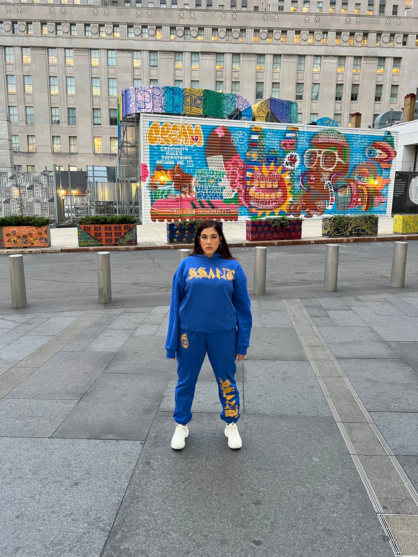 SSANE EN AZURE SWEATS